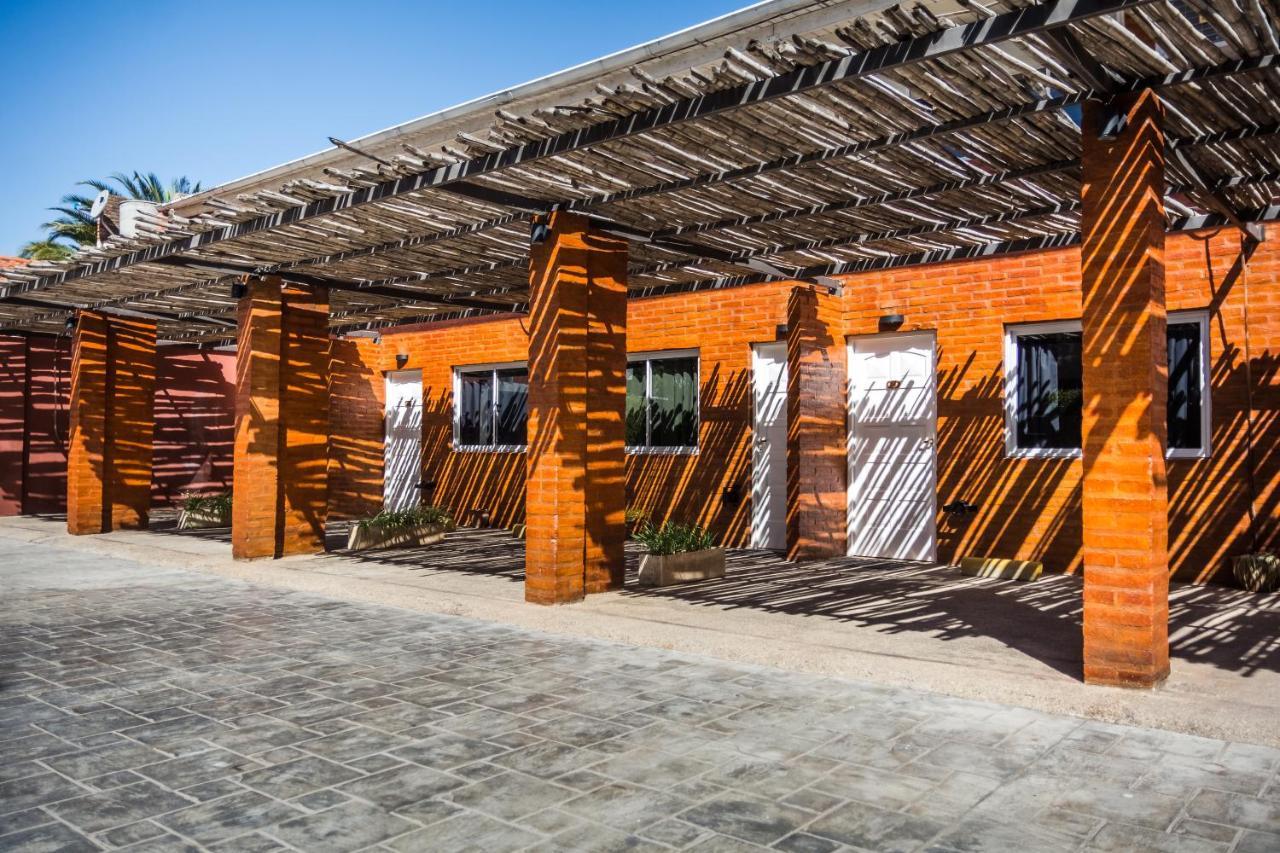 Costalago Suites- By Hvh Villa Carlos Paz Eksteriør bilde