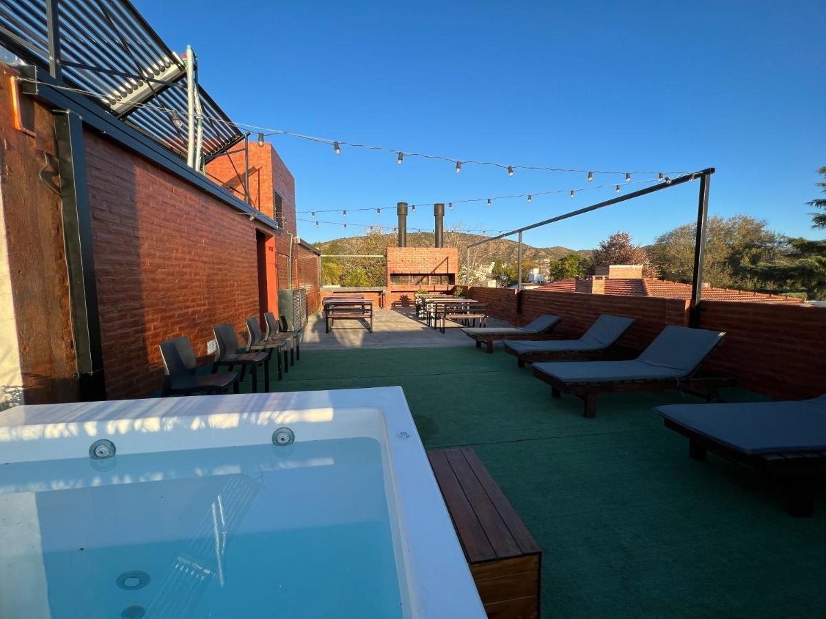 Costalago Suites- By Hvh Villa Carlos Paz Eksteriør bilde
