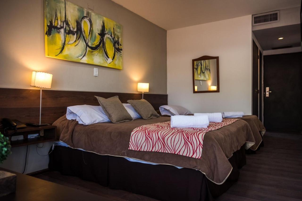 Costalago Suites- By Hvh Villa Carlos Paz Eksteriør bilde
